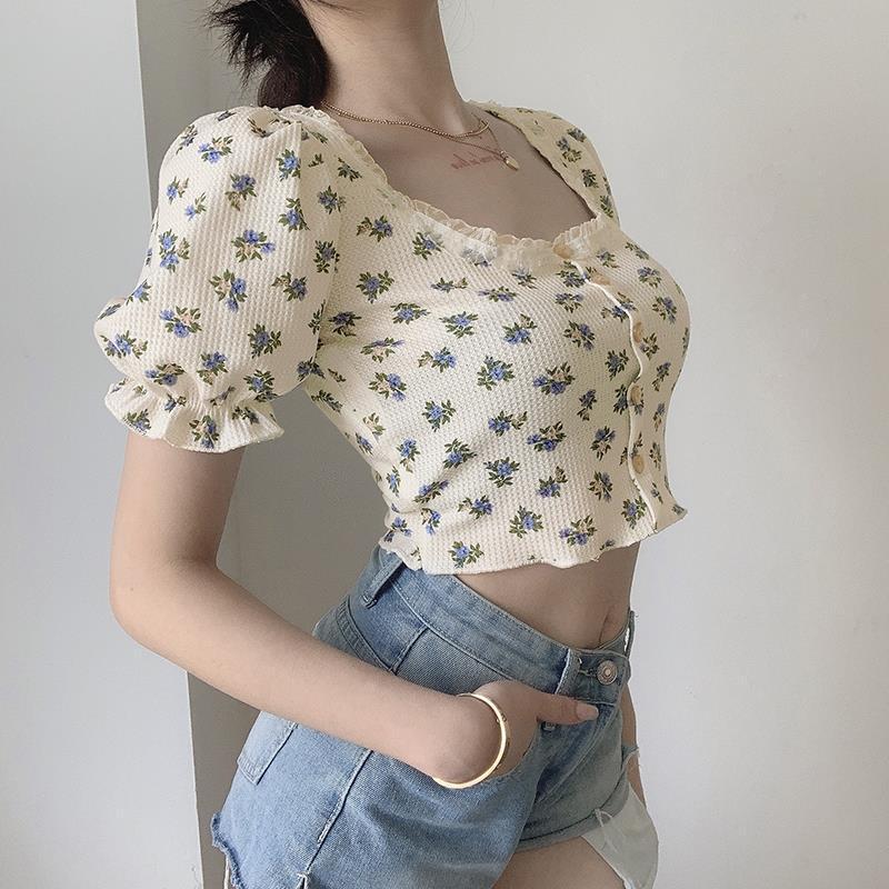 Single-breasted Puff Sleeve Top